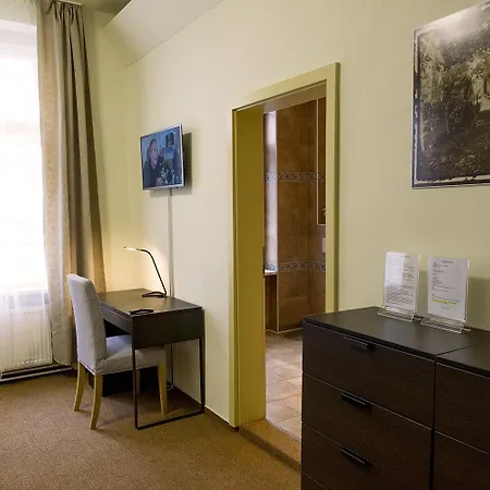 Light 4* Prag