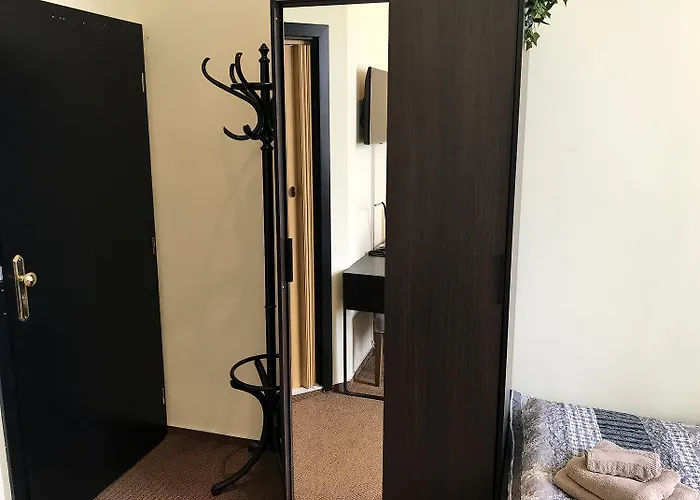 Light Aparthotel 4*