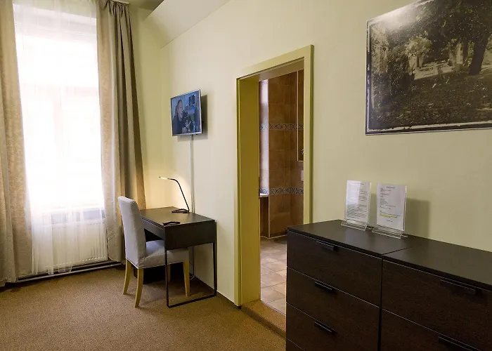 Light 4* Praha